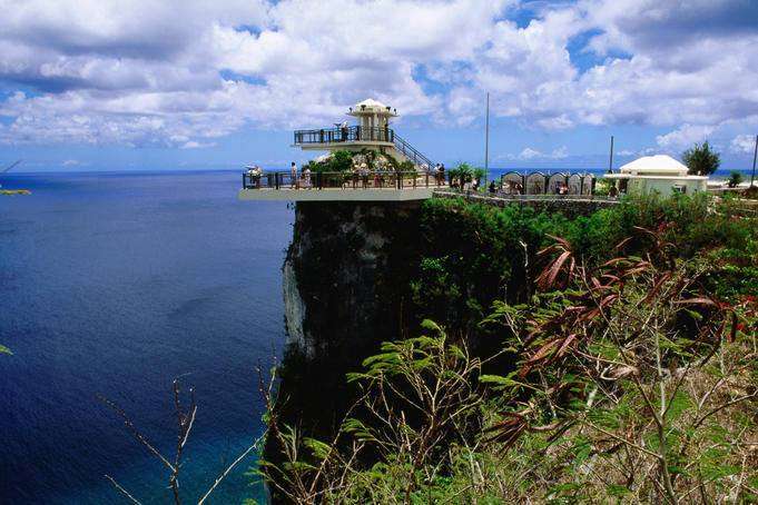 two lovers point with YMCA taxi